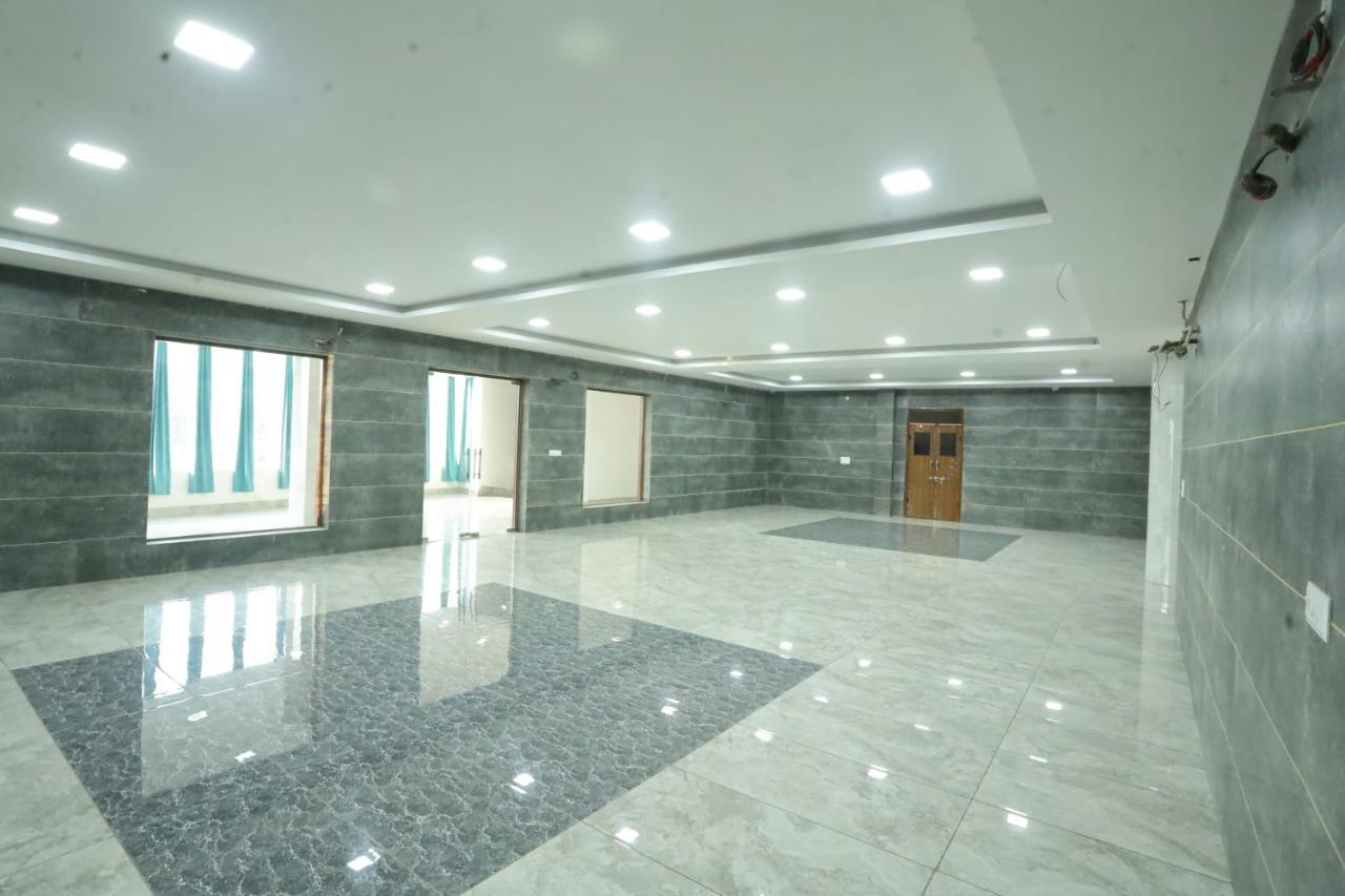 Raghav Inn Karnal Exterior photo